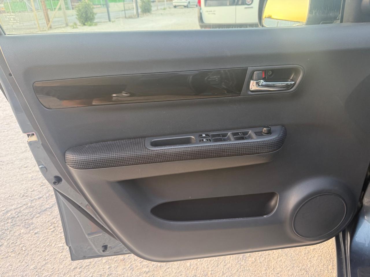 Suzuki Swift 1.3 4x4 5p. GL