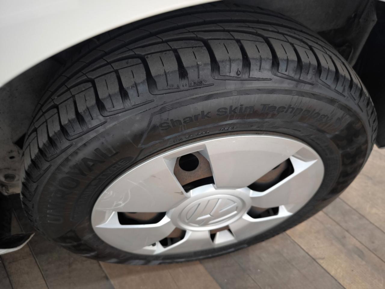 Volkswagen up! 1.0 3p. move