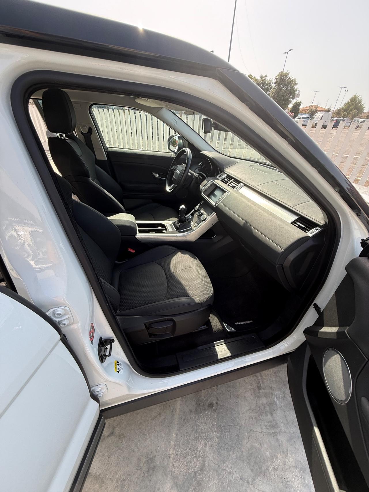 Land Rover Range Evoque 2.0 TD4 150 CV 5p. SE Dynamic
