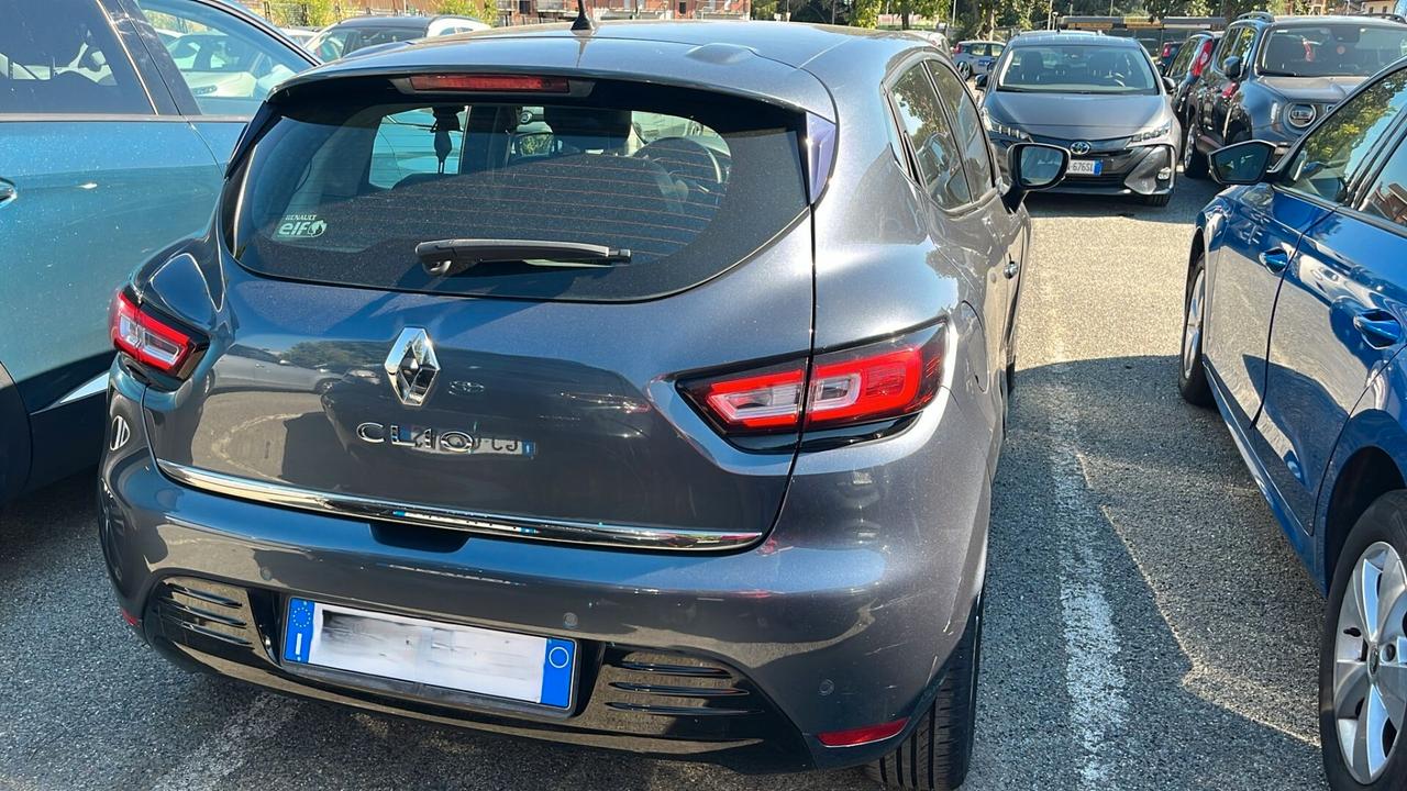 Renault Clio dCi 8V 90CV EDC Start&Stop 5 porte Energy Intens