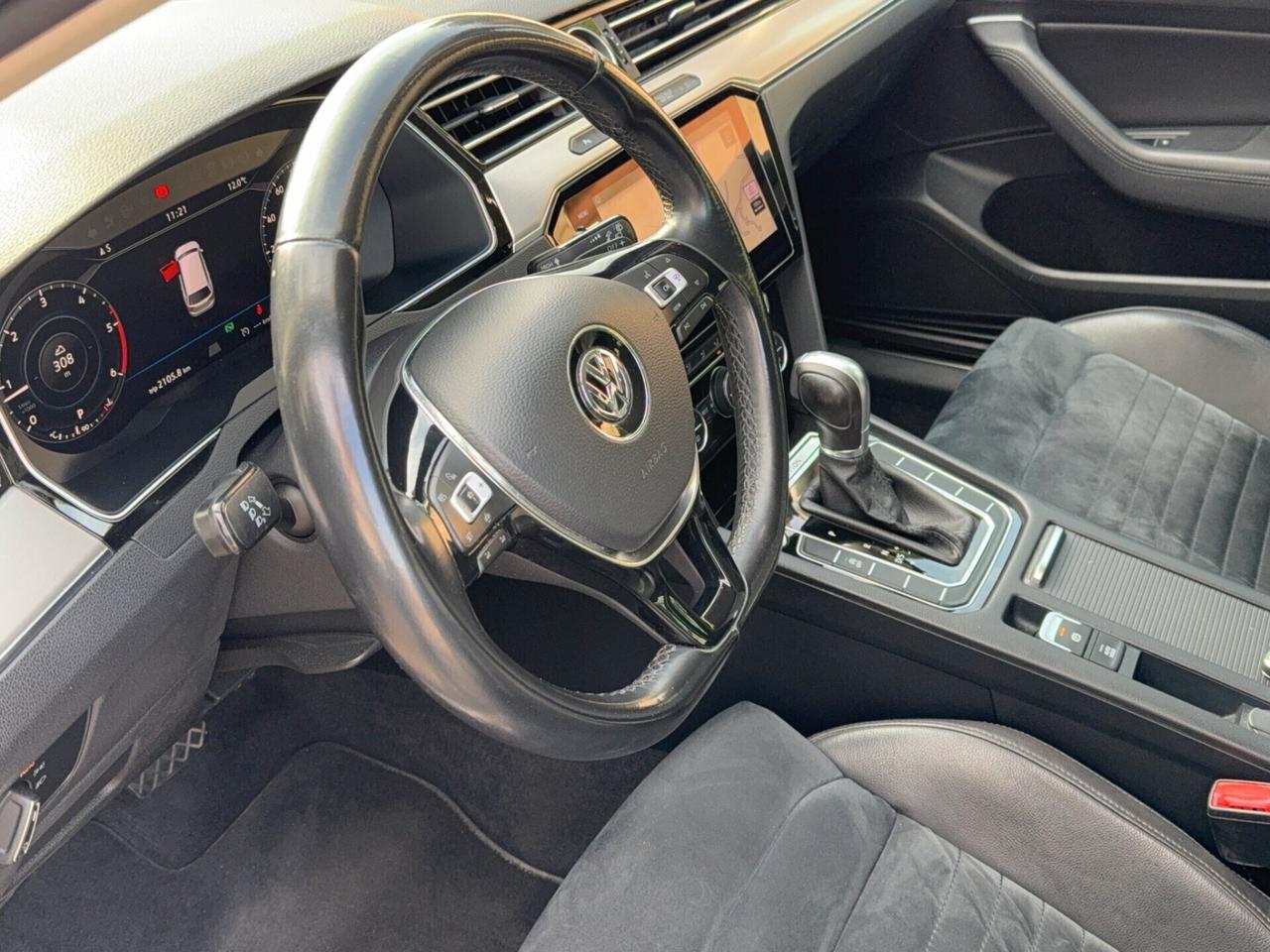 Volkswagen Passat Variant 2.0 TDI SCR 190 CV 4MOTION DSG Executive - 2018