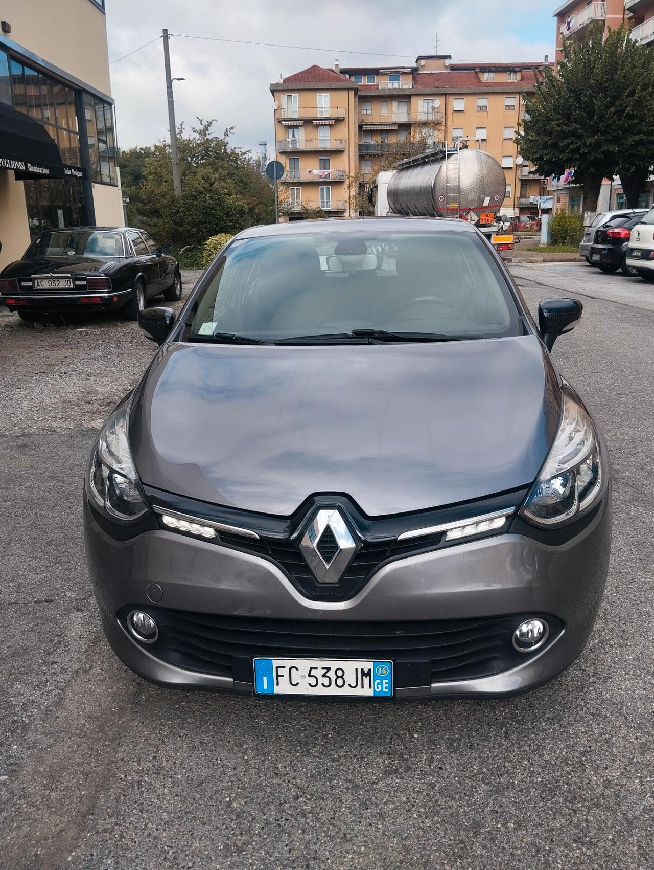 Renault Clio TCe 12V 90CV Start&Stop 5 porte Energy Zen