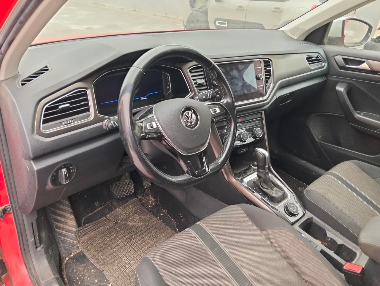 VW T-Roc 2.0 TDI 150cv DSG 4x4 2018 SINISTRATA