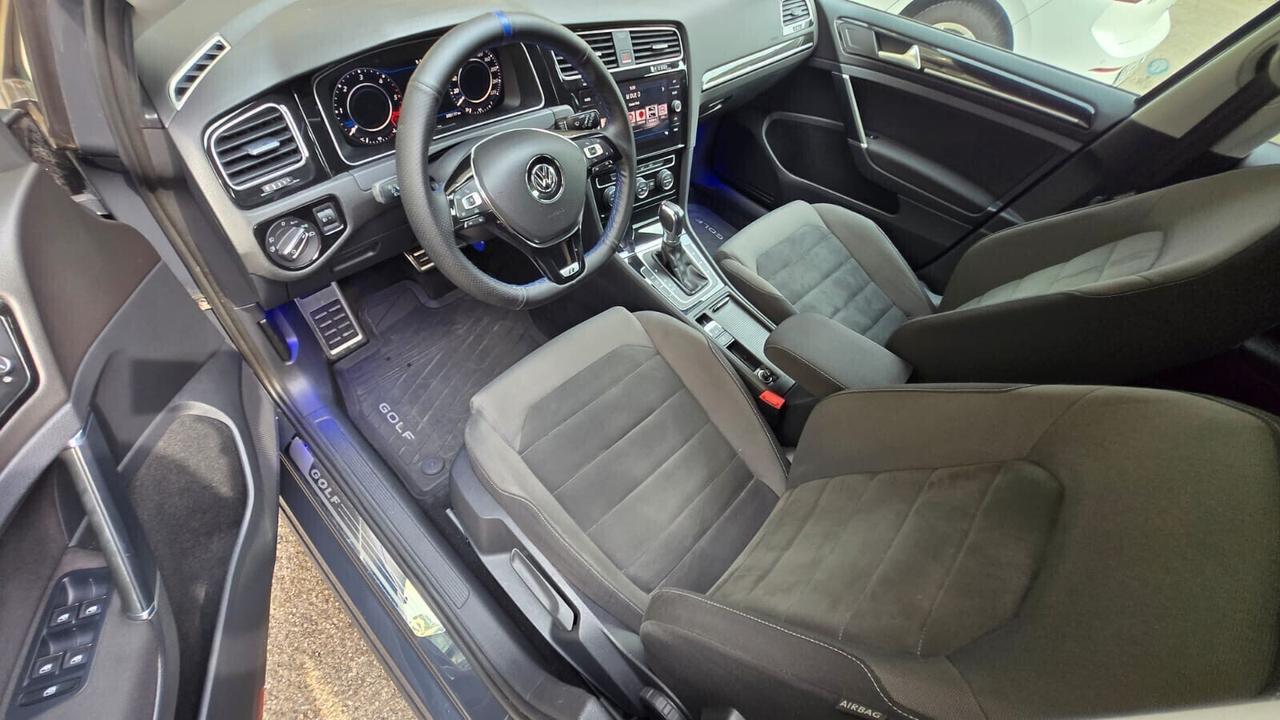 Volkswagen Golf 7.5 R-Line 1.6 TDI 115CV DSG Highl