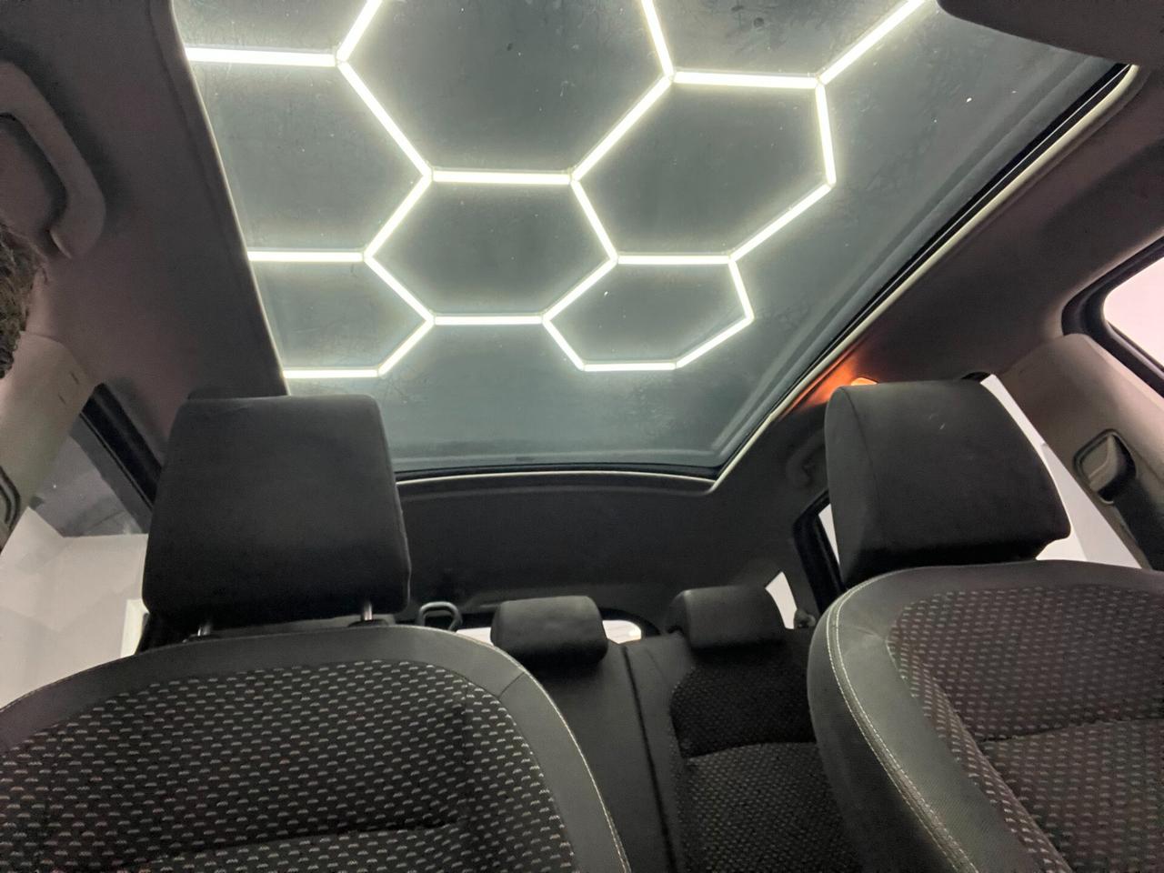 Nissan Qashqai+2 2.0 16V 4WD Tekna
