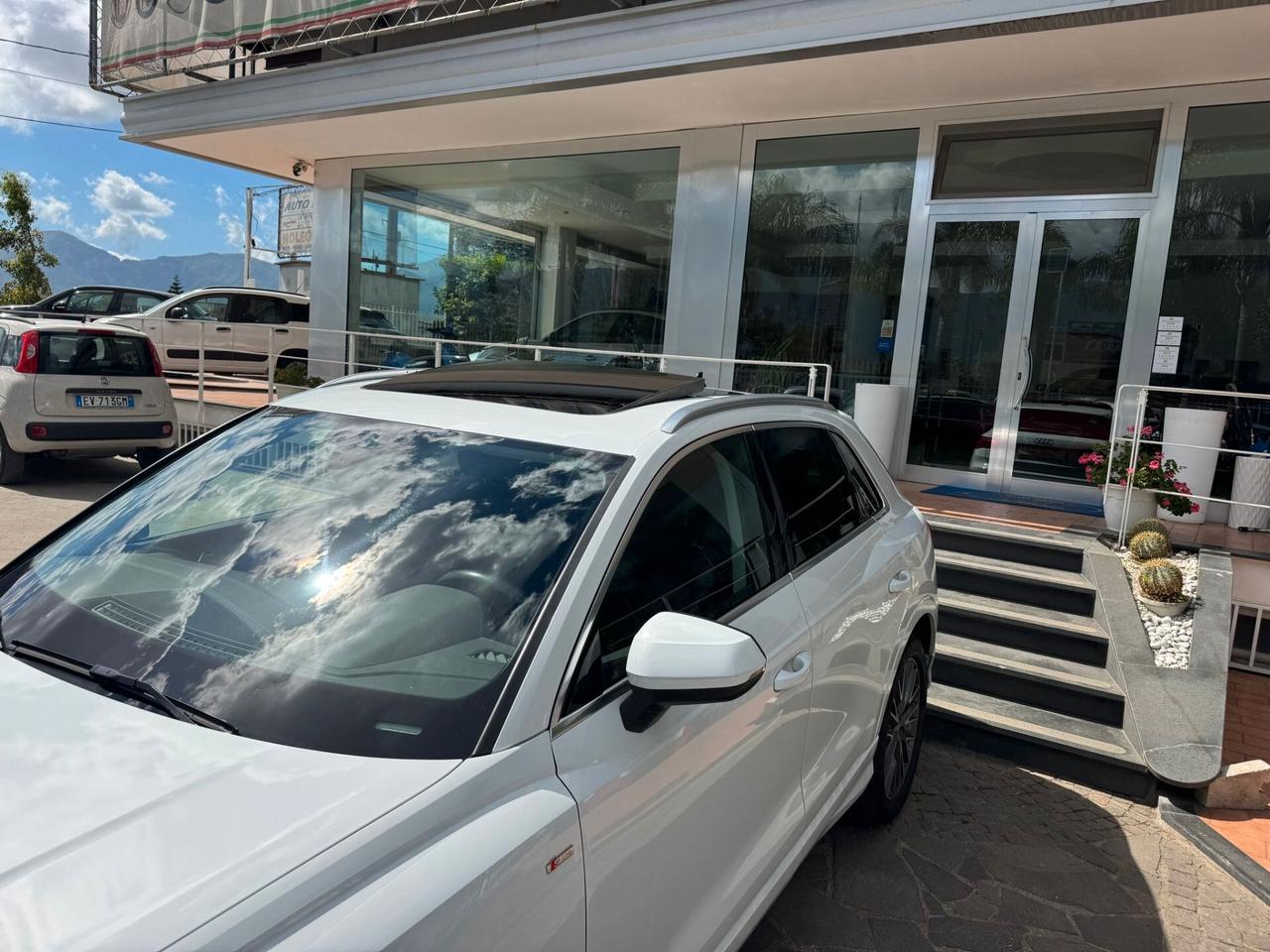 Audi Q3 2.0 TDI 120 CV S tronic line Edition 120.000km