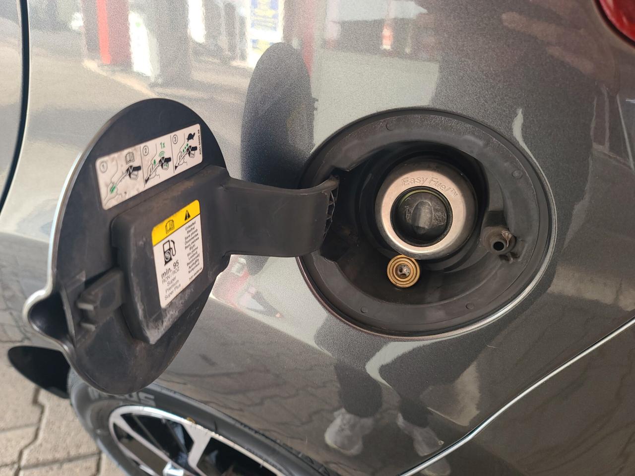 Ford Fiesta 1.4 GPL ORIGINALE E RINNOVATO PROMO