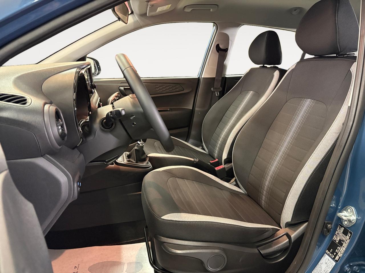 HYUNDAI I10 PE MY25 5P 1.0 MT CONNECTLINE