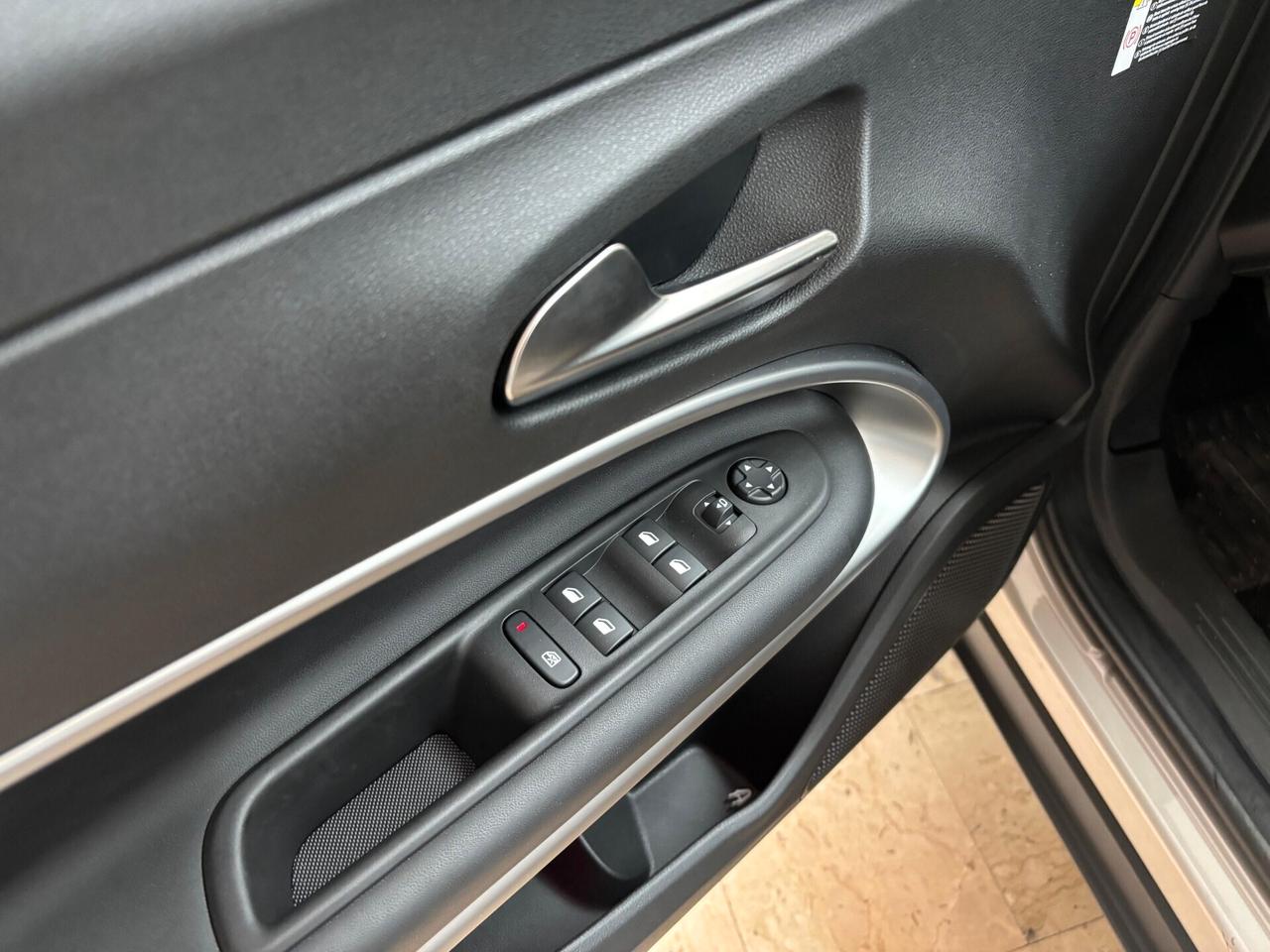 Jeep Avenger 1.2 Turbo 100 CV KM0 Summit Plus