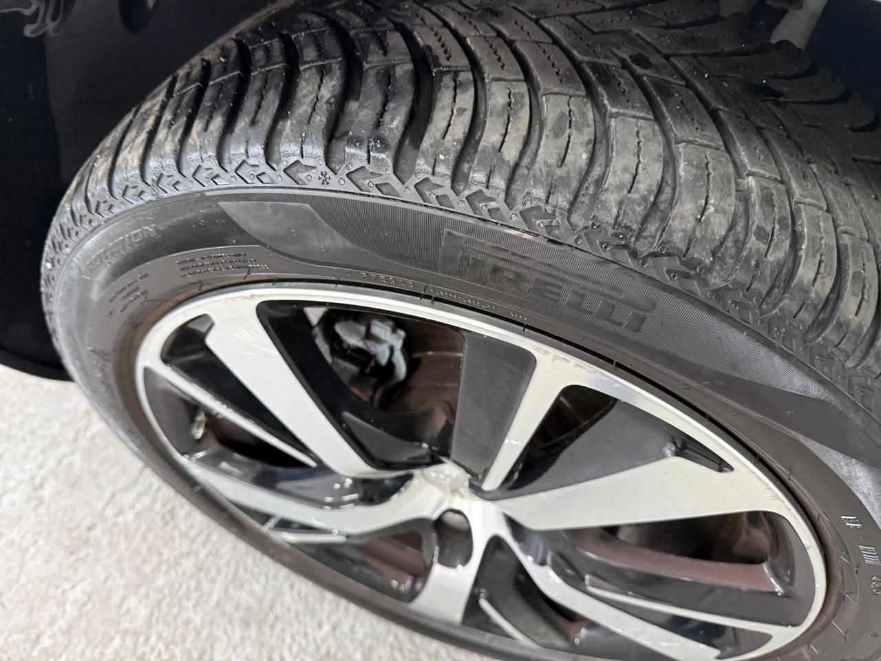 Peugeot 2008 1.6 Hdi 92cv Tetto panoramico