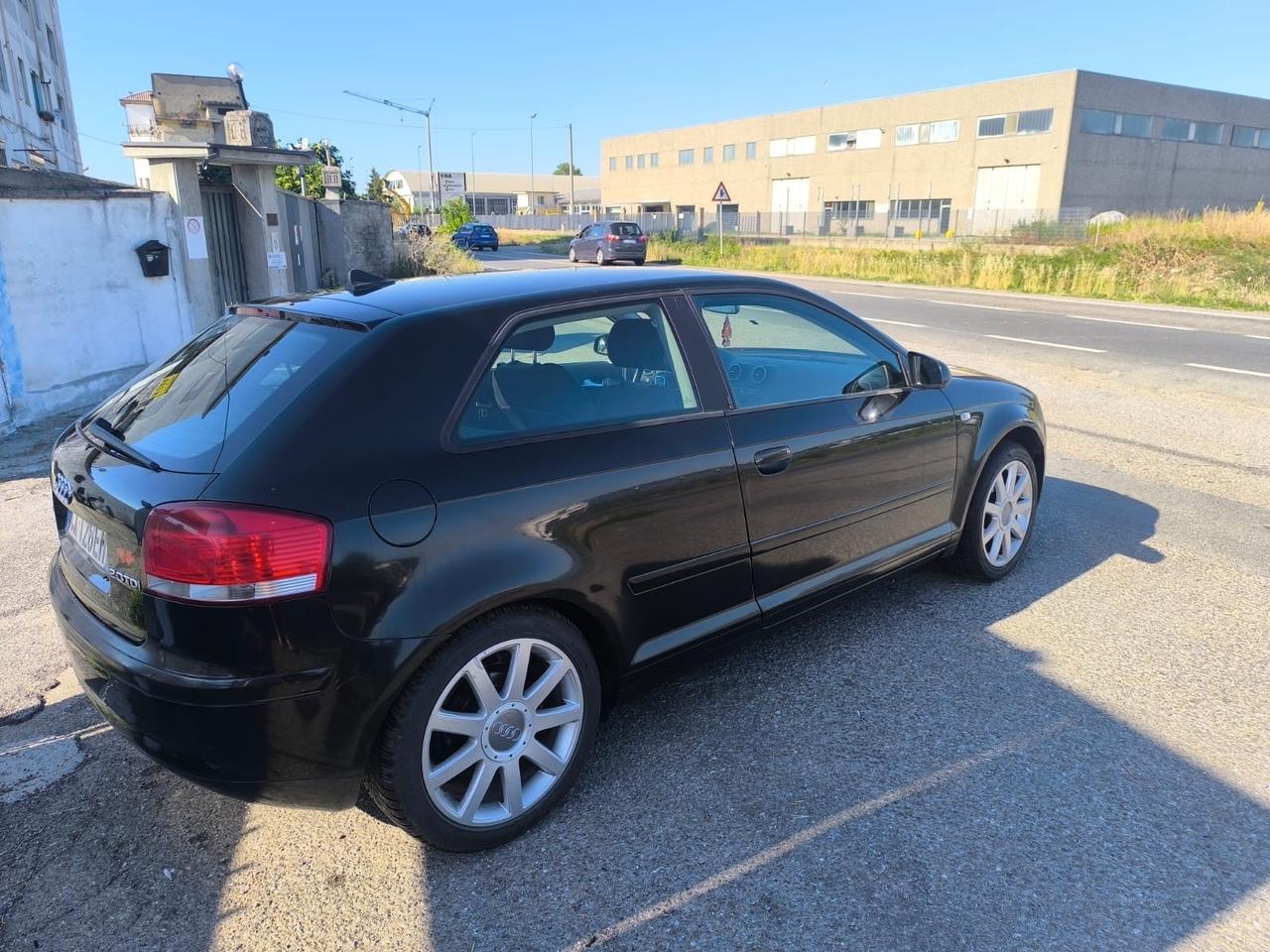 Audi A3 2.0 16V TDI Attraction