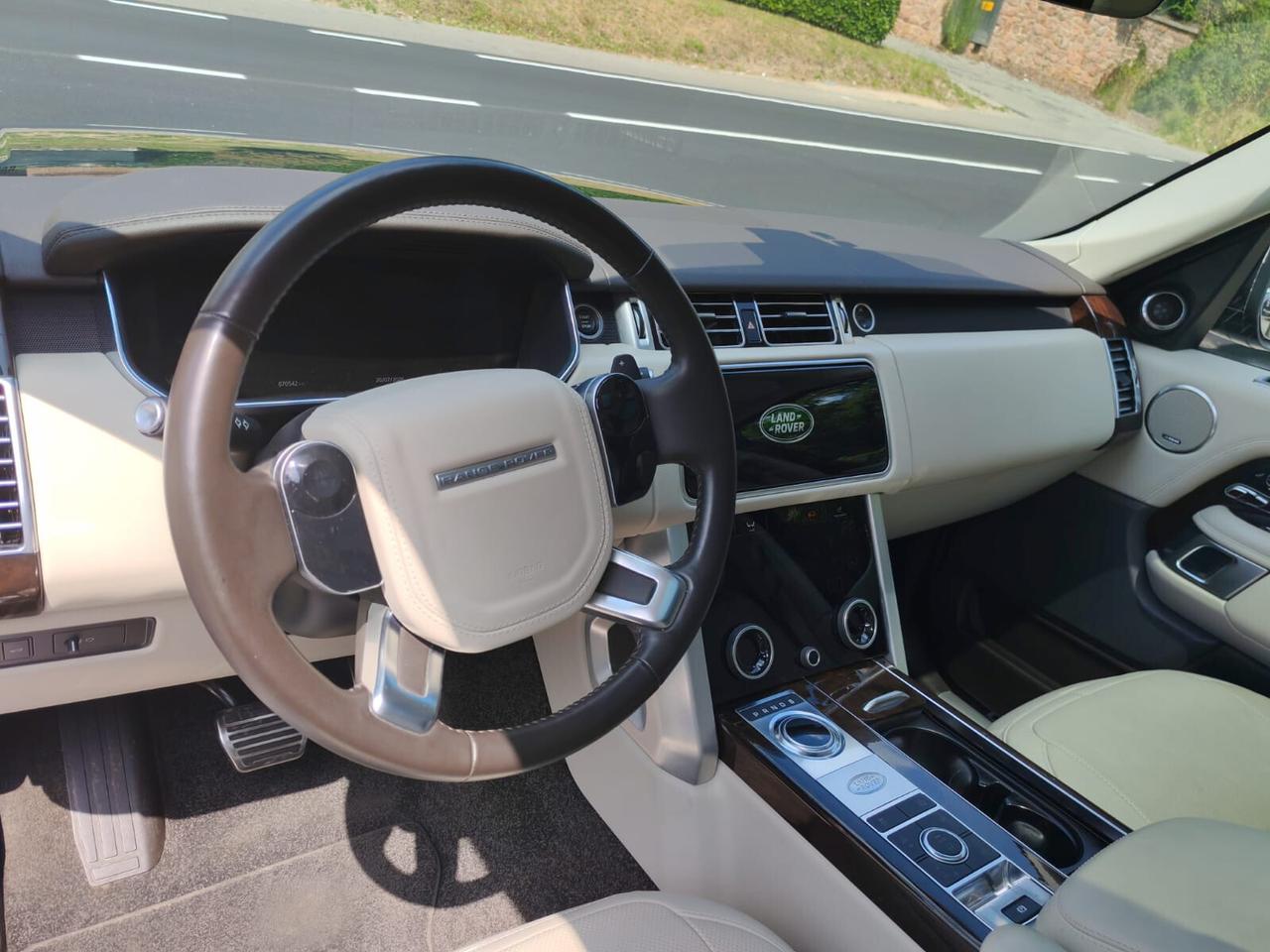Land Rover Range 3.0 l6 Autobiography