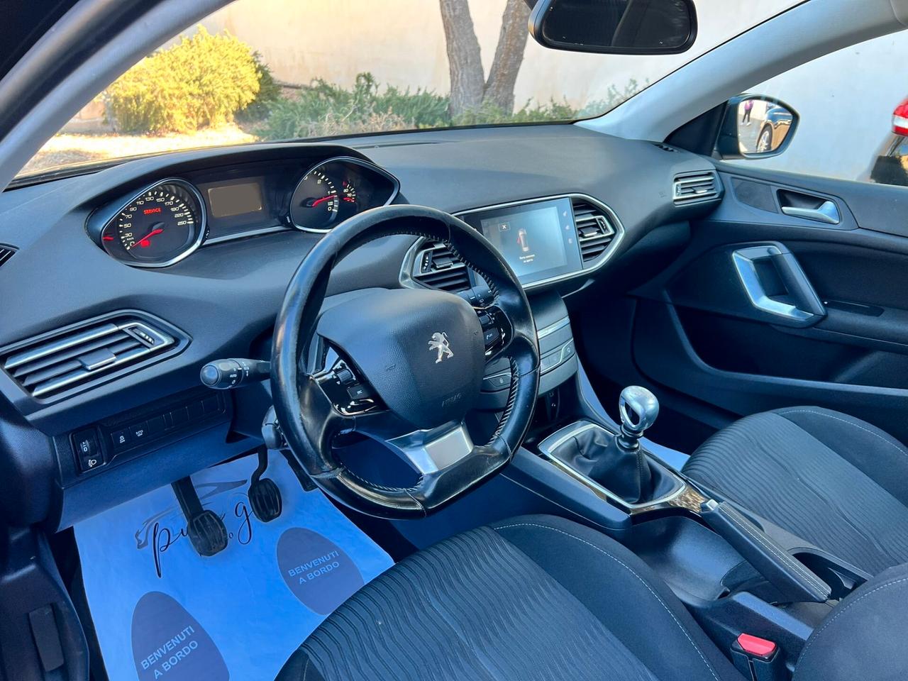 Peugeot 308 BlueHDi 120 S&S SW Allure
