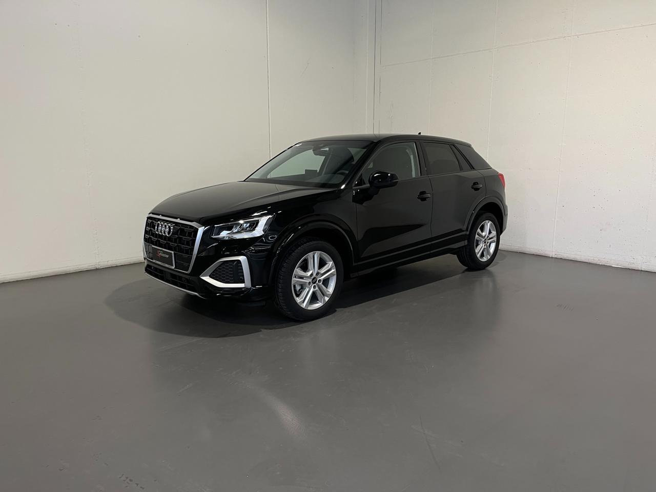 AUDI Q2 35 TFSI S-TRONIC BUSINESS ADVANCED