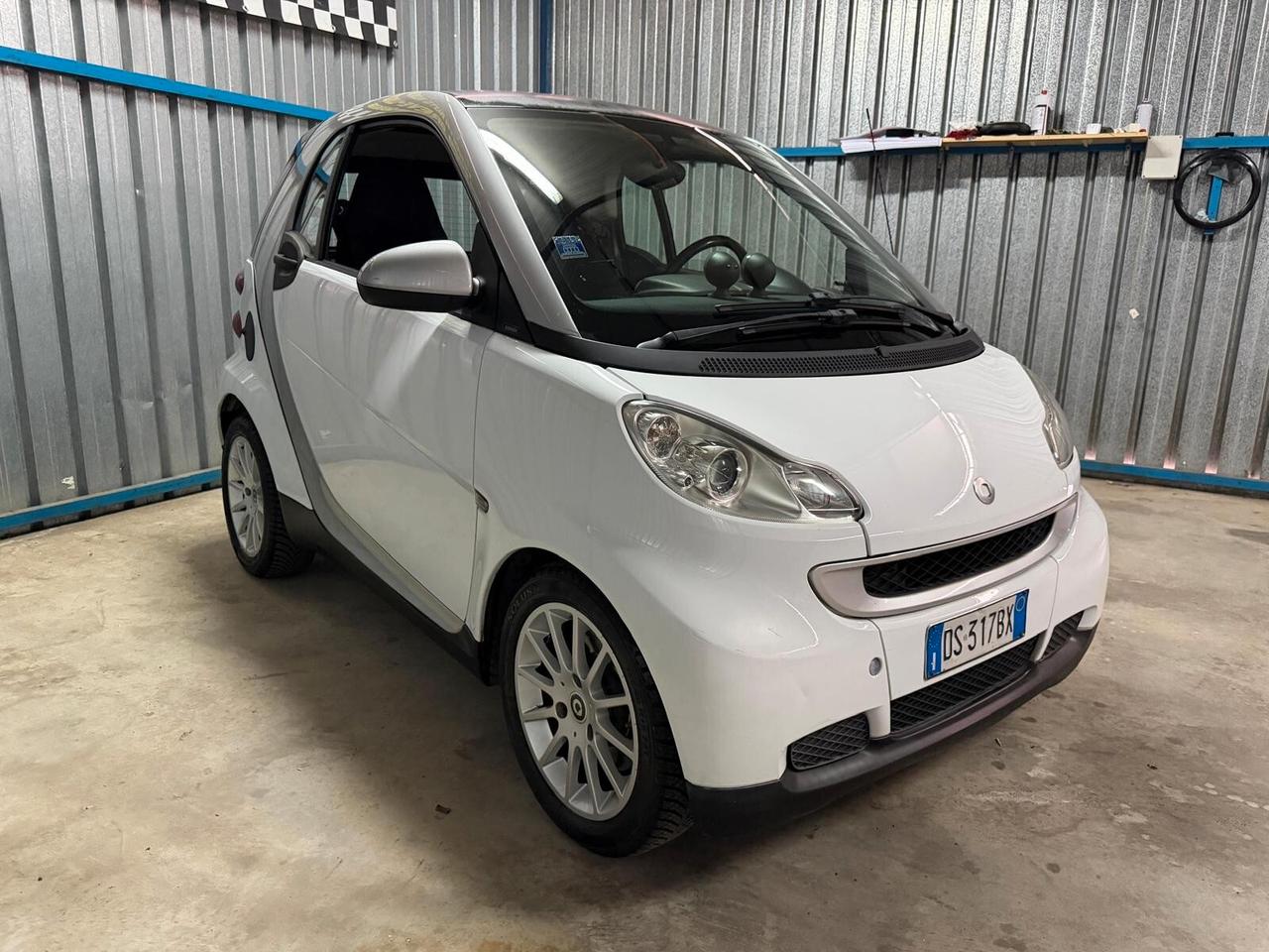 SMART FORTWO 108.000 KM NEOPATENTATI