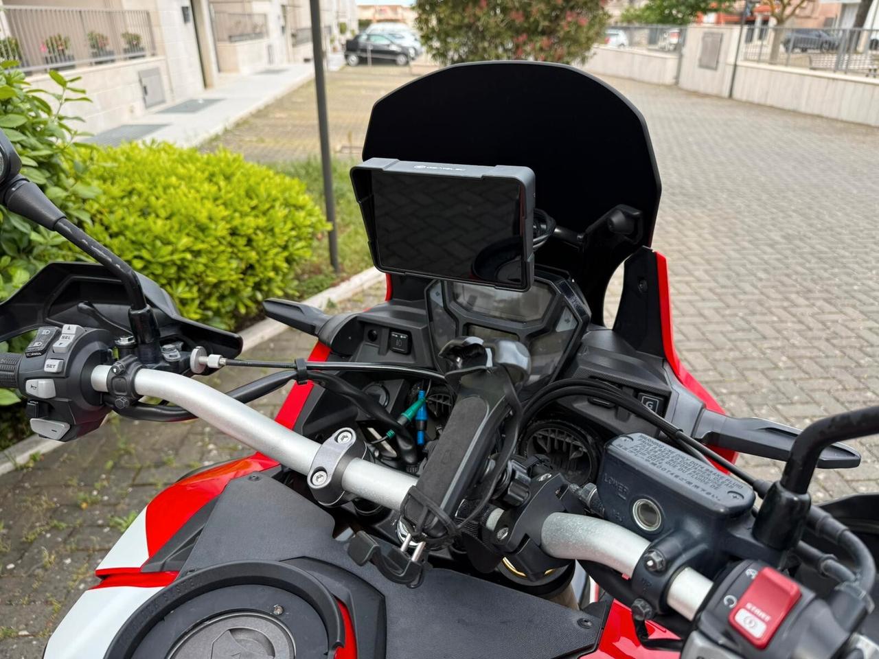 Honda AFRICA TWIN CRF 1000 adventure sport DCT