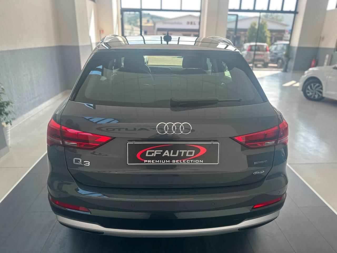 Audi Q3 35 TDI S tronic Business Advanced