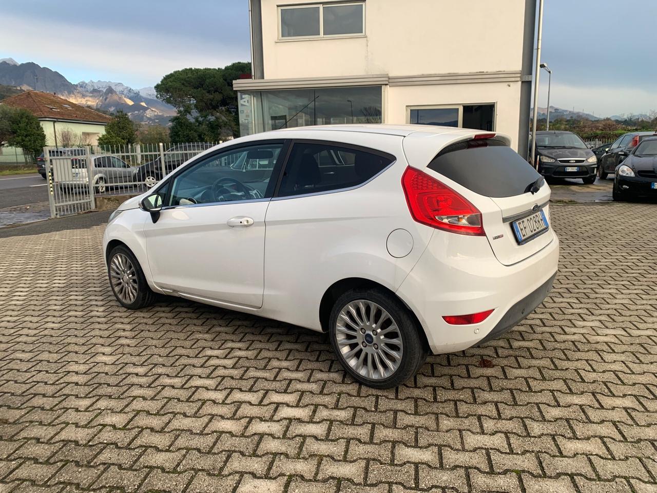 Ford Fiesta 1.6 TDCi 95CV 3 porte Tit.