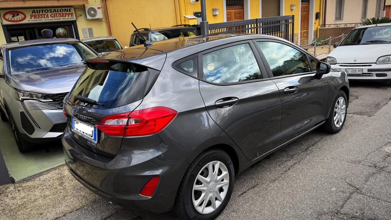 Ford Fiesta 1.5 Tdci Business 5P - 2019