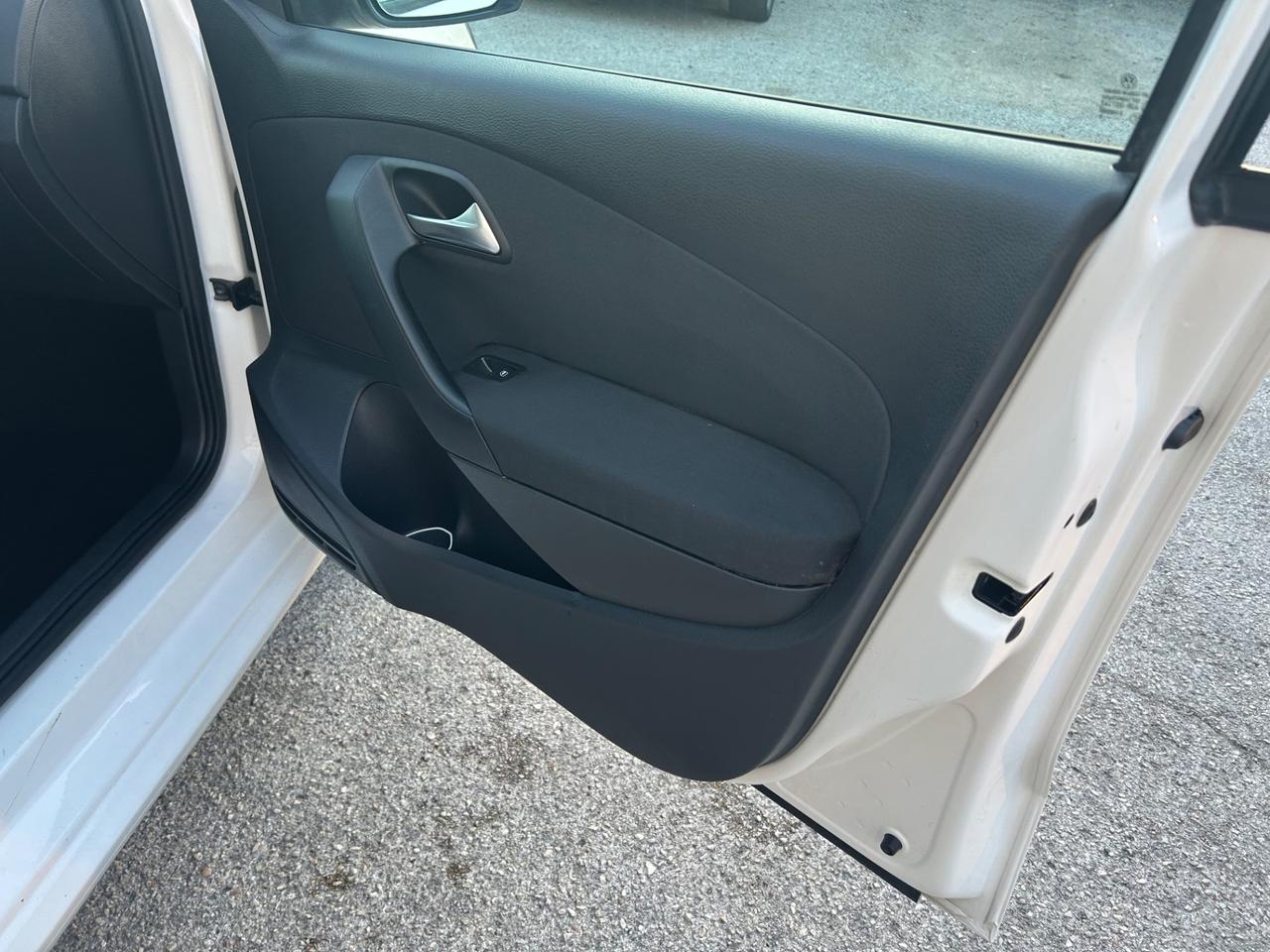 Volkswagen Polo 1.6 TDI 90CV DPF 5 porte Highline