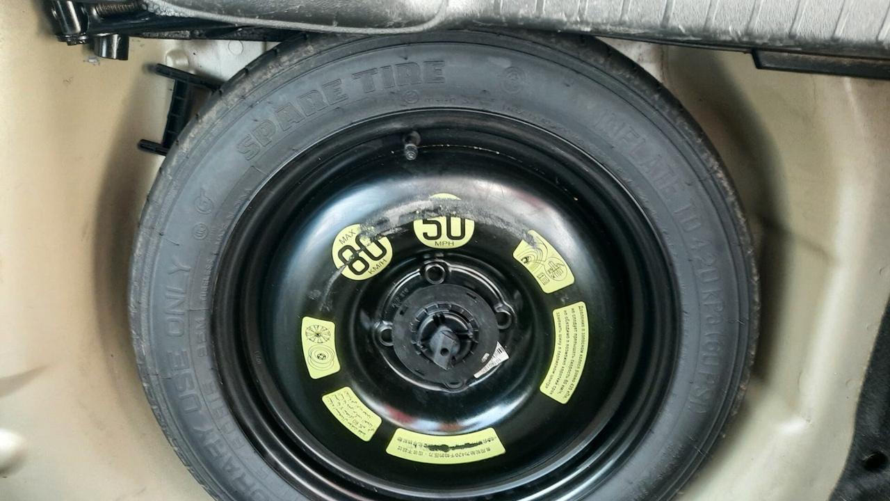 Peugeot 208 BlueHDi 75 5 porte Allure