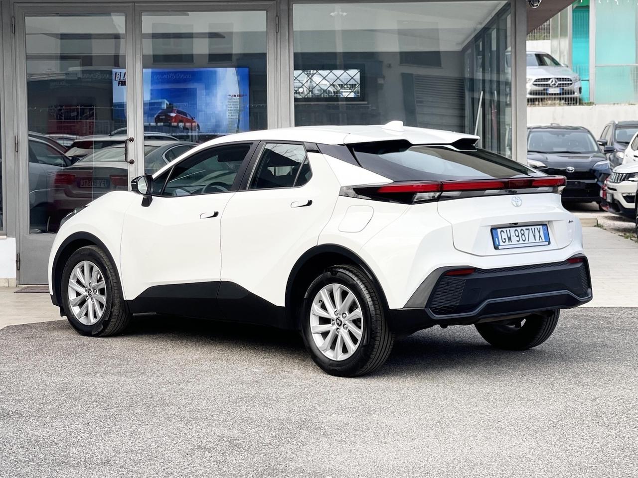 Toyota C-HR 1.8 Hybrid 98CV E6 Neo - 2024