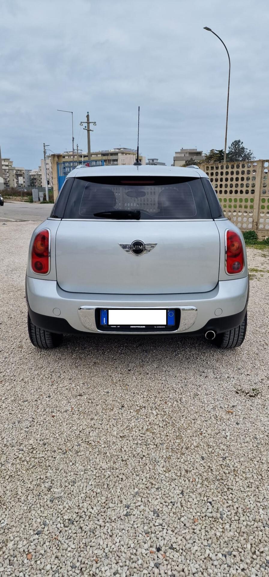 Mini 2.0 Cooper D Countryman Auto. 12/2013