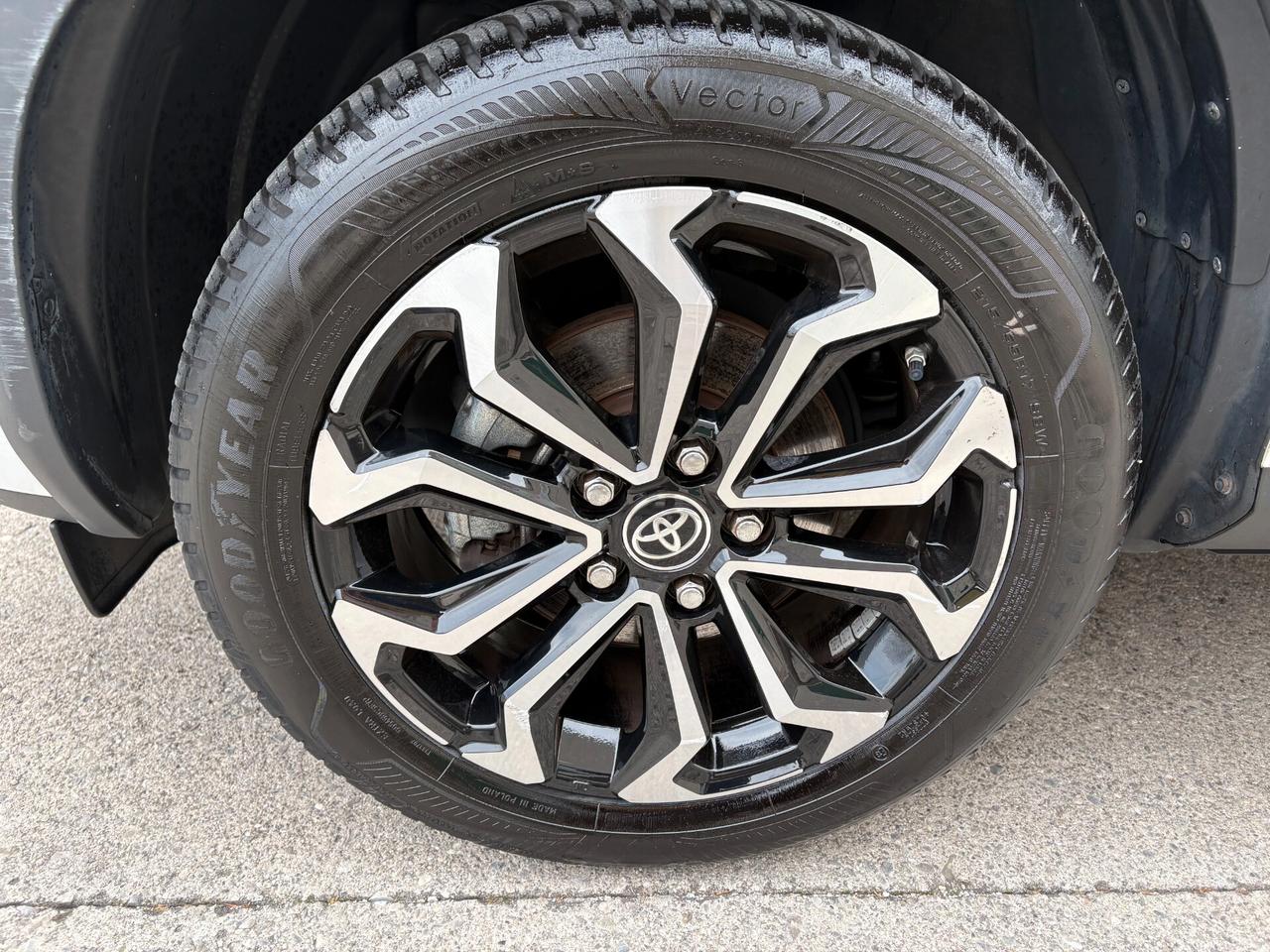 Toyota Yaris Cross 4X4 1.5 Hybrid 5p. E-CVT AWD-i Trend