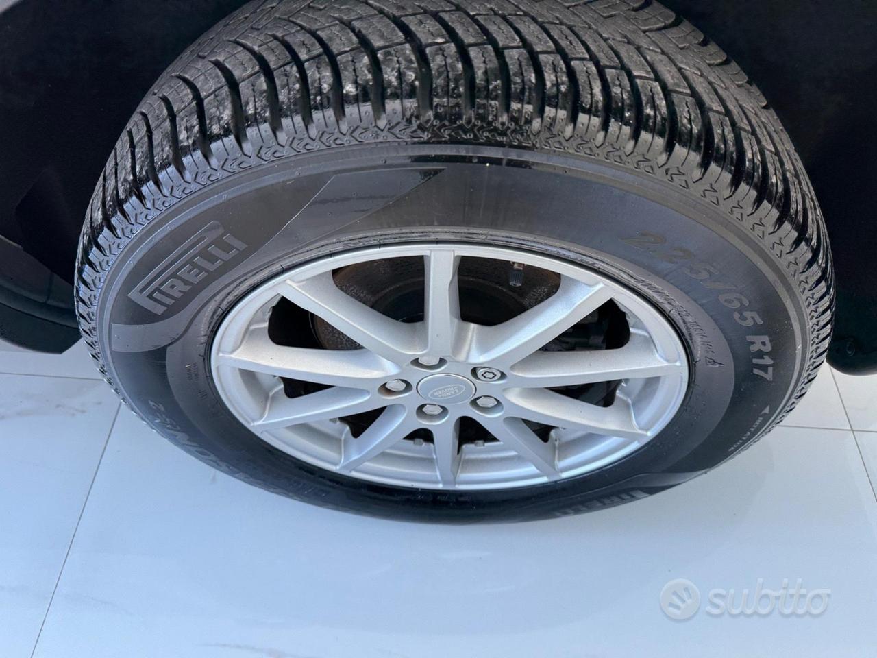 Land Rover Discovery Sport 2.0 td4 HSE Luxury awd