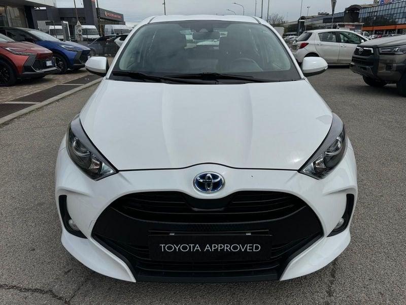 Toyota Yaris Hybrid Active MY22