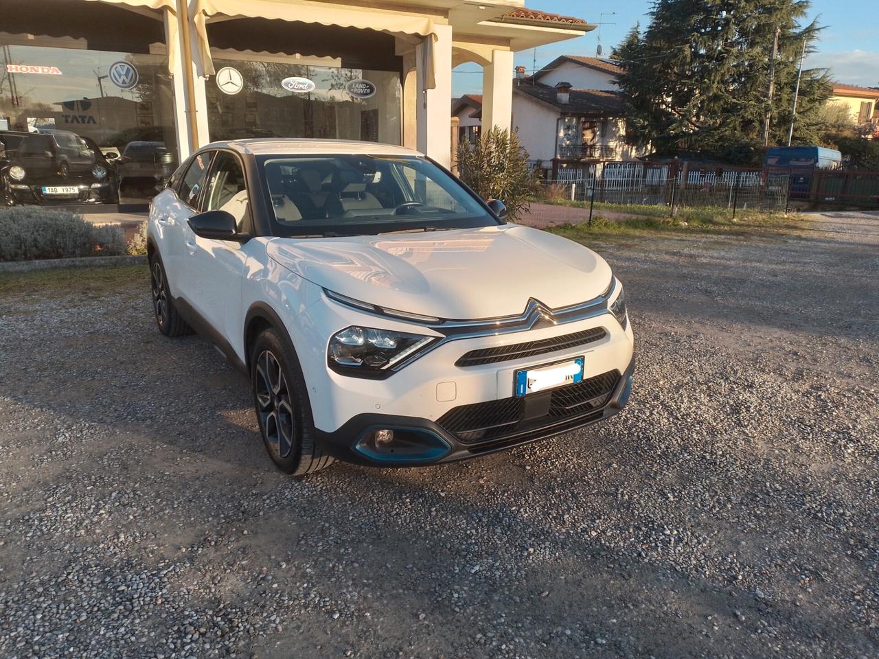 Citroen C4 E-C4 Elettrica 136 CV Shine