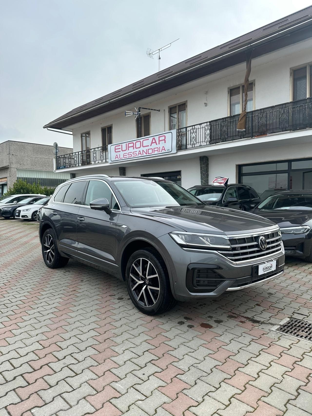 Volkswagen Touareg 3.0 V6 TDI SCR R-Line