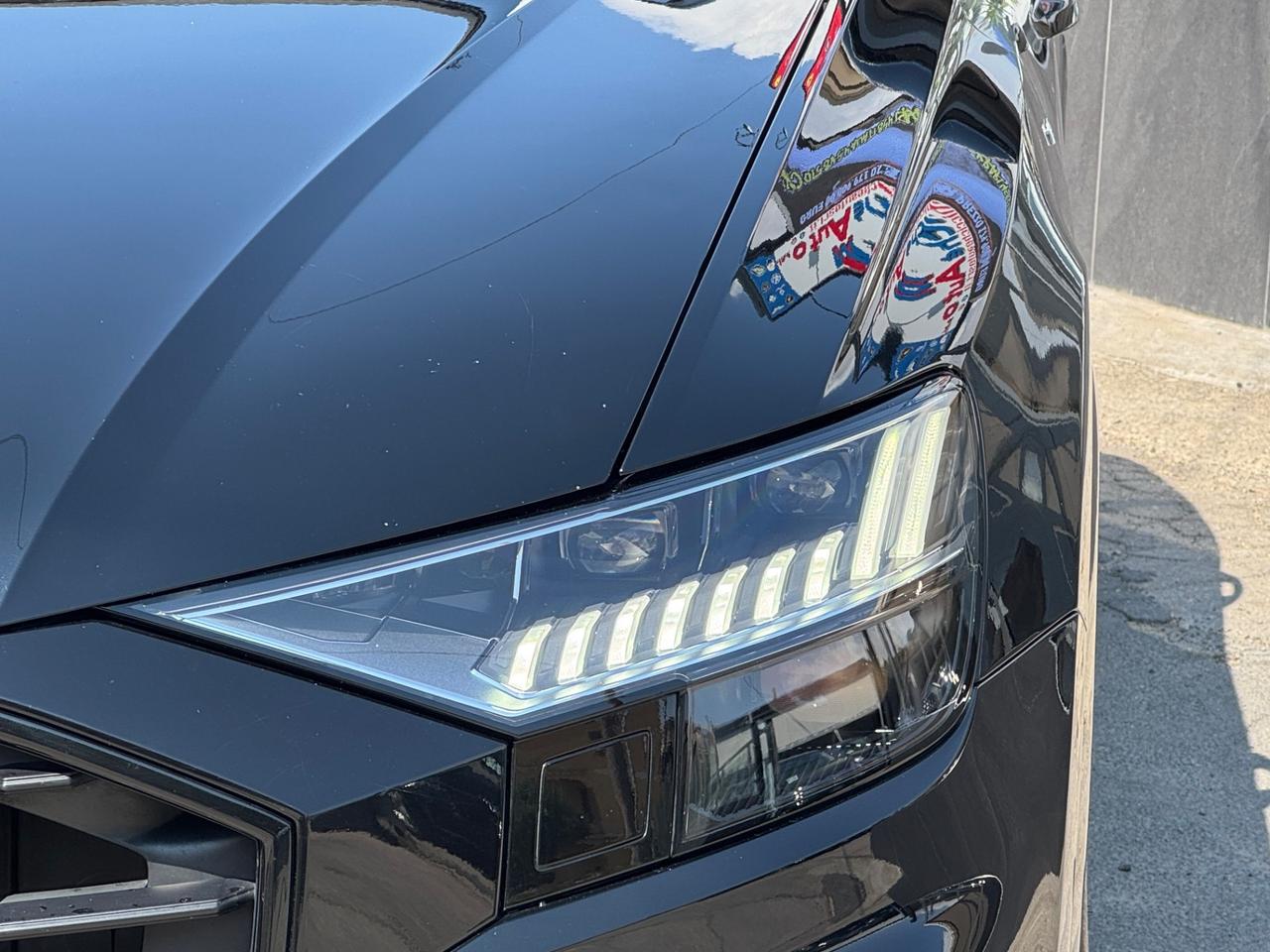 AUDI Q8 45 TDI 231 CV S-LINE MATRIX TETTO FULL IVA