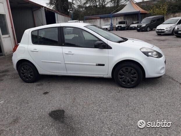 Renault clio 5 p-1.2 gpl-full-2011