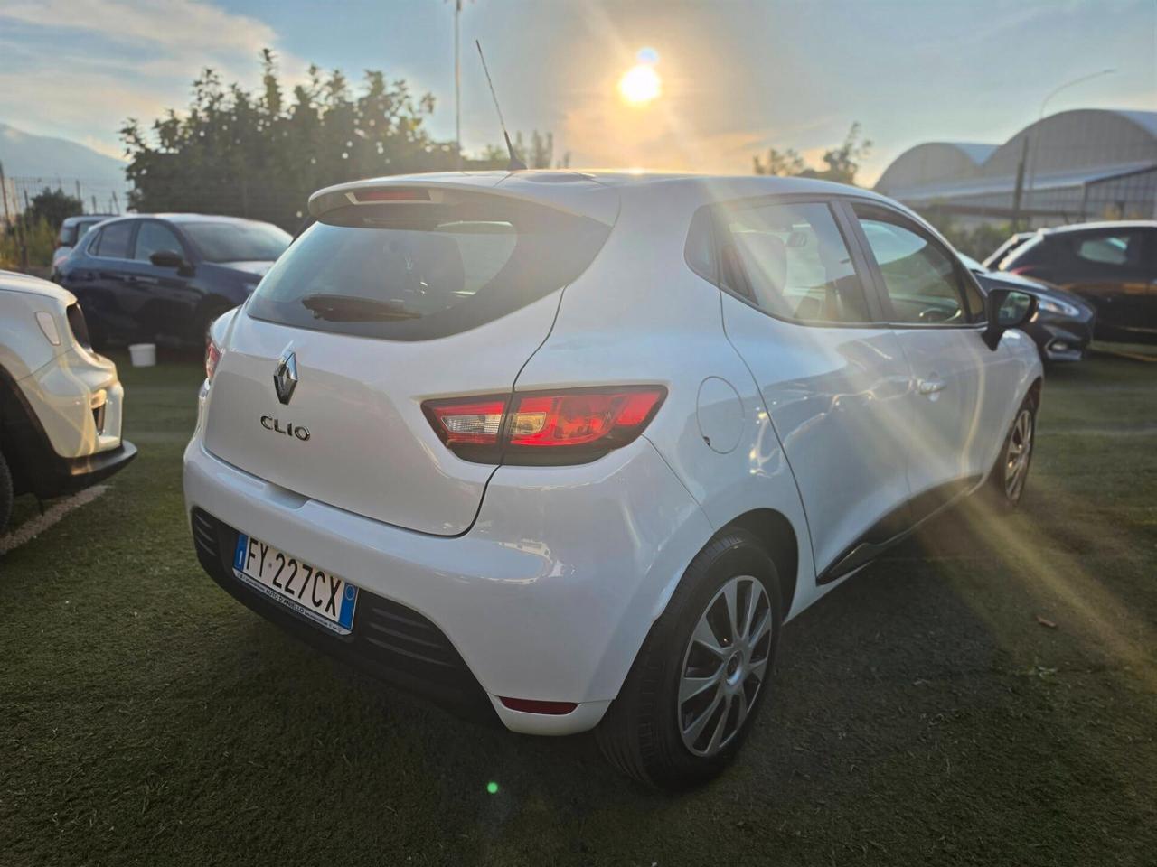 Renault Clio TCe 12V 90 CV GPL 5 porte
