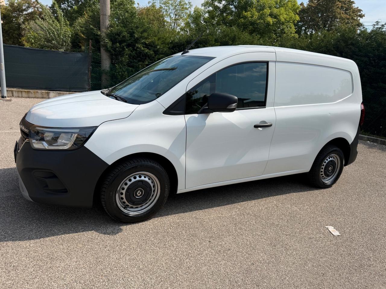 Renault Kangoo 1.5 dCi - NEOPATENTATI - 12 MESI DI GARANZIA -