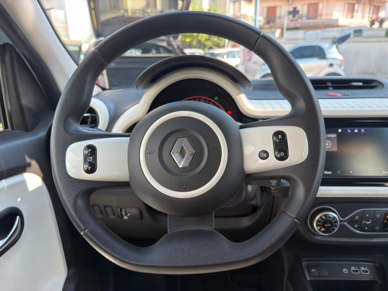 Renault Twingo 1.0 sce Zen 65CV Uff Italy Clima USB App