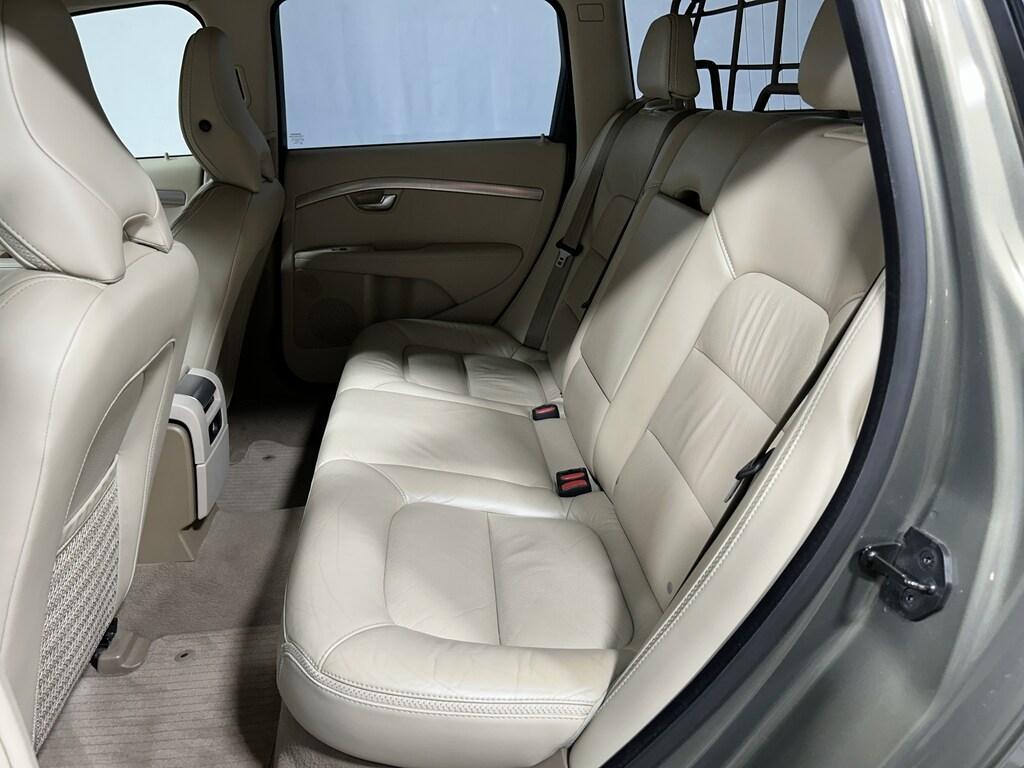 Volvo XC70 2.4 D4 ved (d3) Momentum awd