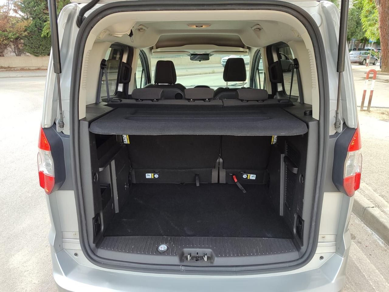 Ford Tourneo Courier 1.5 tdci 75CV VETTURA NUOVO!!