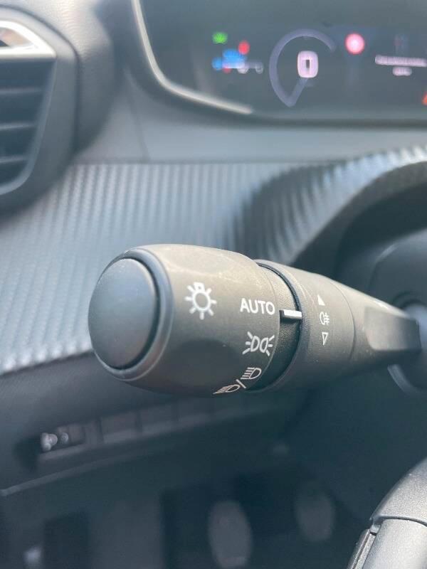 Peugeot 208 1.2 puretech Allure s&s 100cv