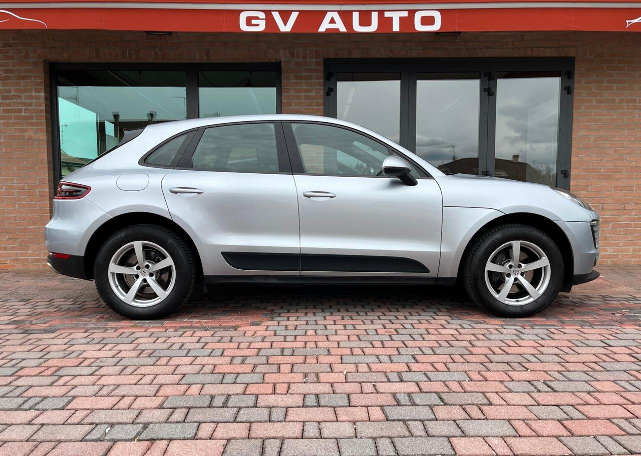 Porsche Macan 2.0 252 CV