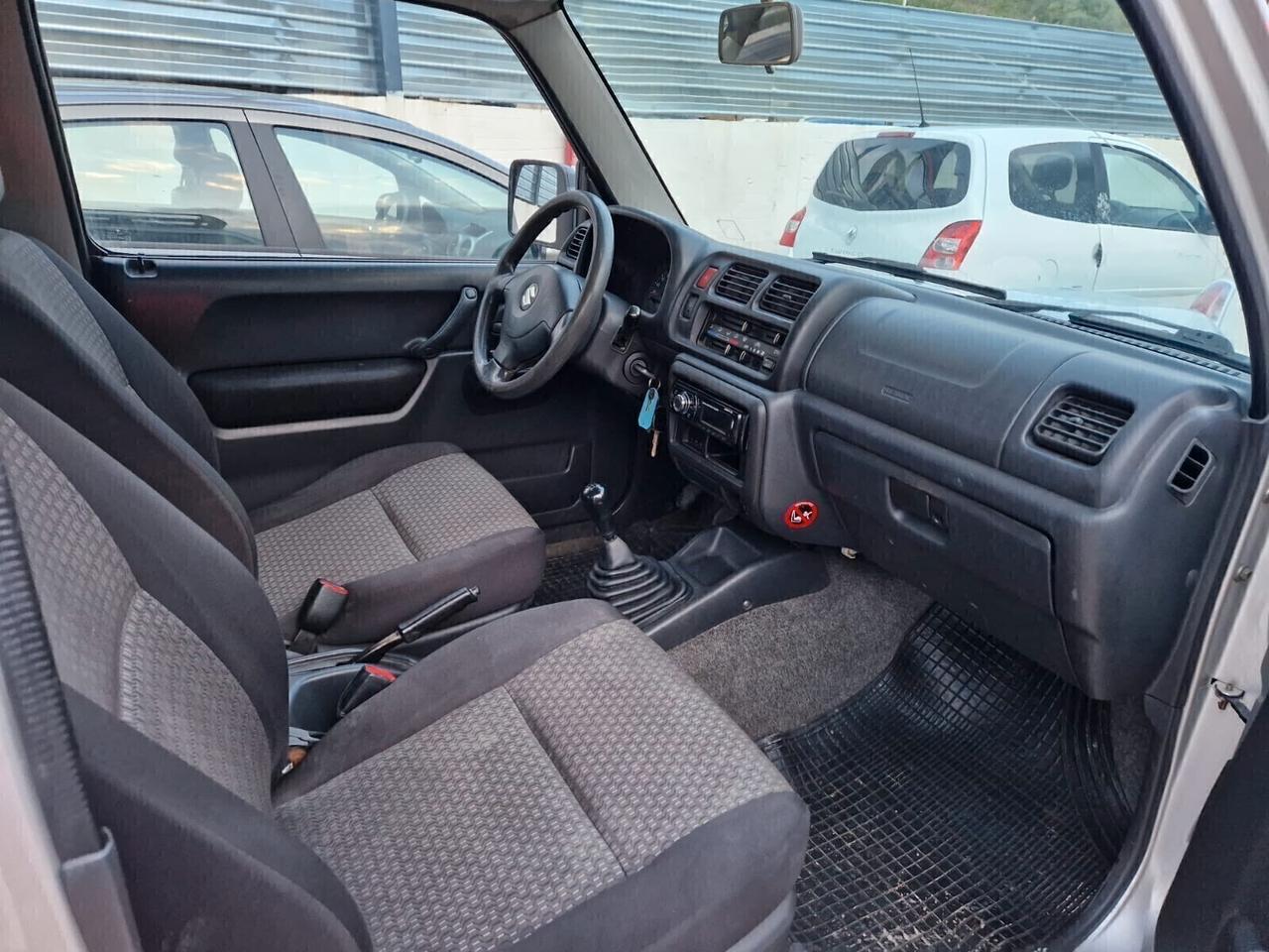 Suzuki Jimny 4x4 1.5 DIESEL
