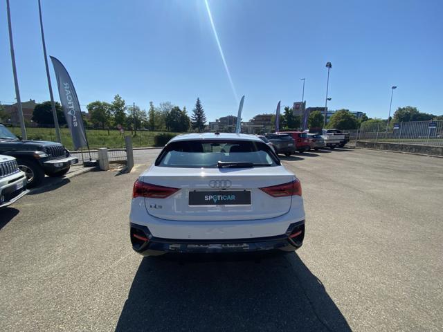 AUDI Q3 *PROMO* SPB 35 TDI S tronic Business Plus