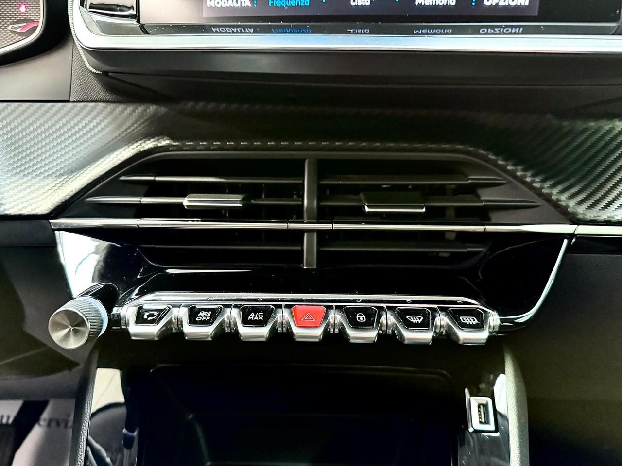 Peugeot 2008 PureTech 130 S&S EAT8 Active