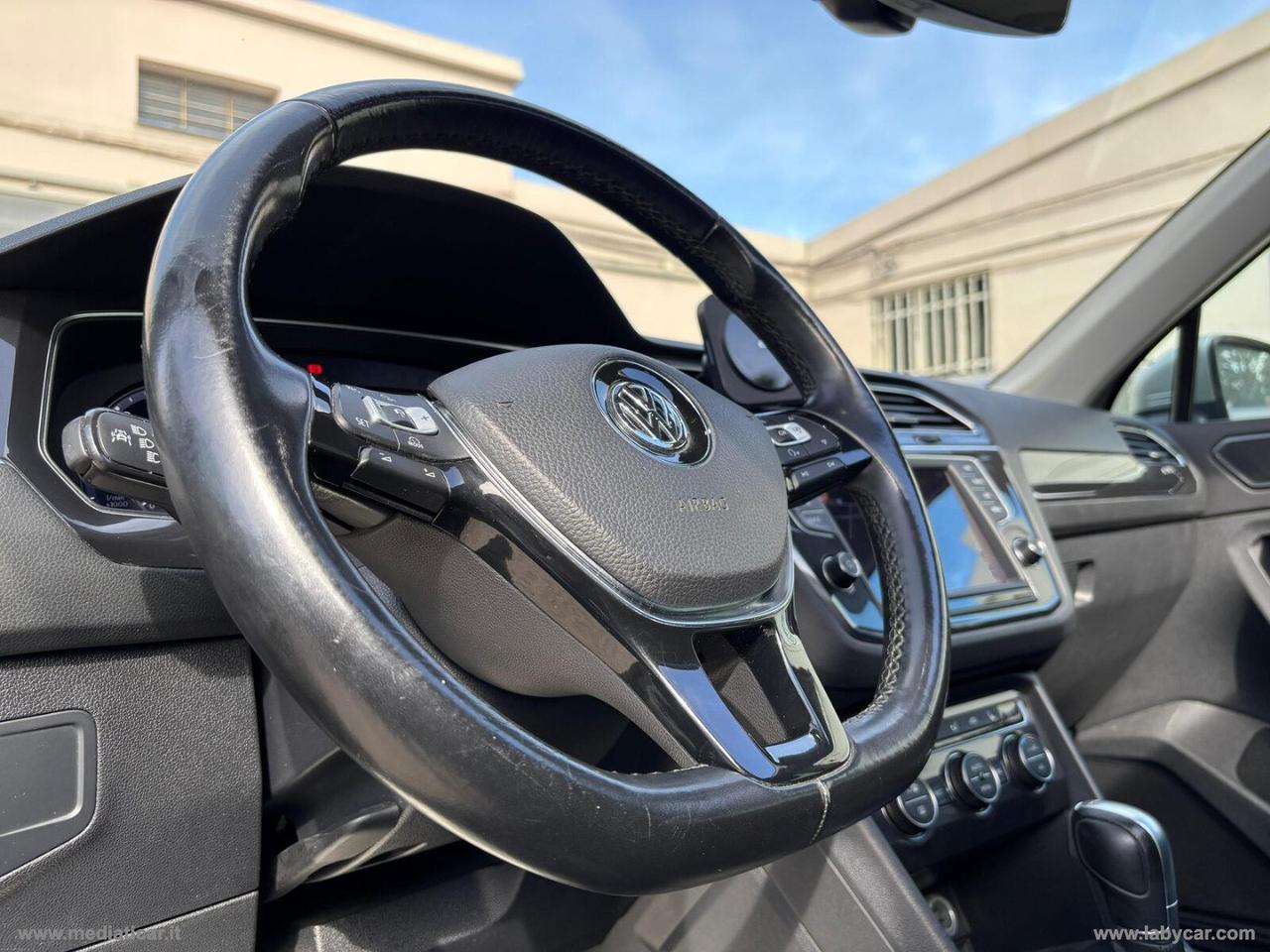 VOLKSWAGEN Tiguan 2.0 TDI DSG Executive BMT