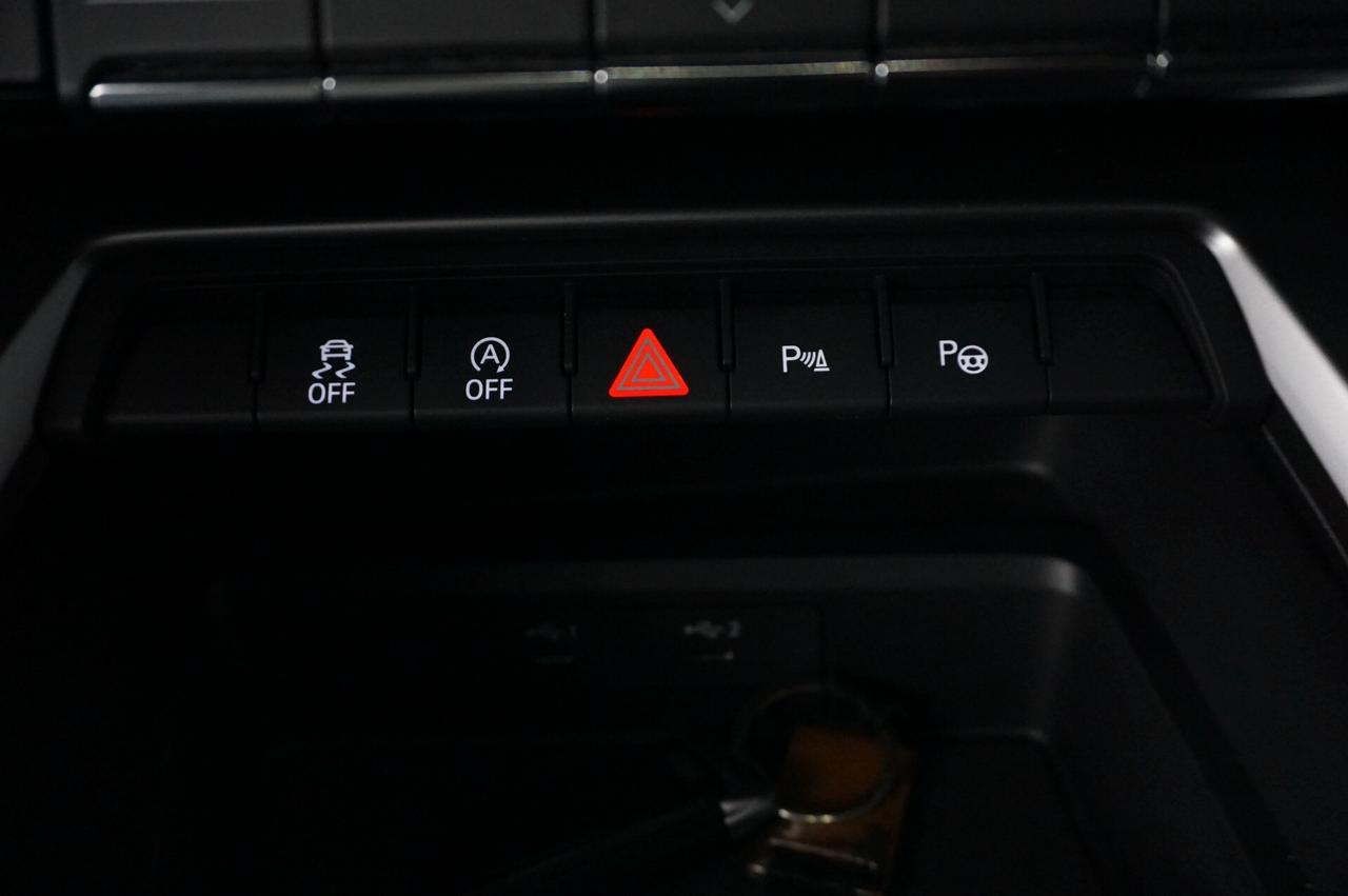 A3 SPB 30 TDI S-Tronic Business Advanced