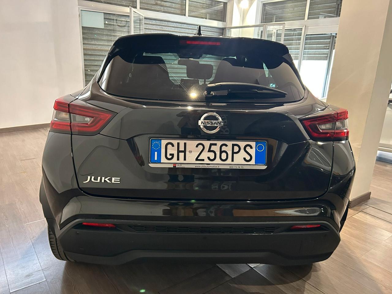 Nissan Juke 1.0 DIG-T 117 CV N-Connecta