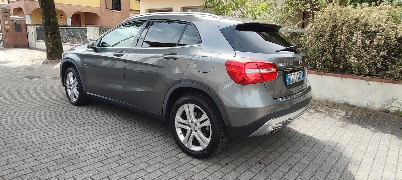 Mercedes-benz GLA 200 GLA 200 CDI Automatic Executive