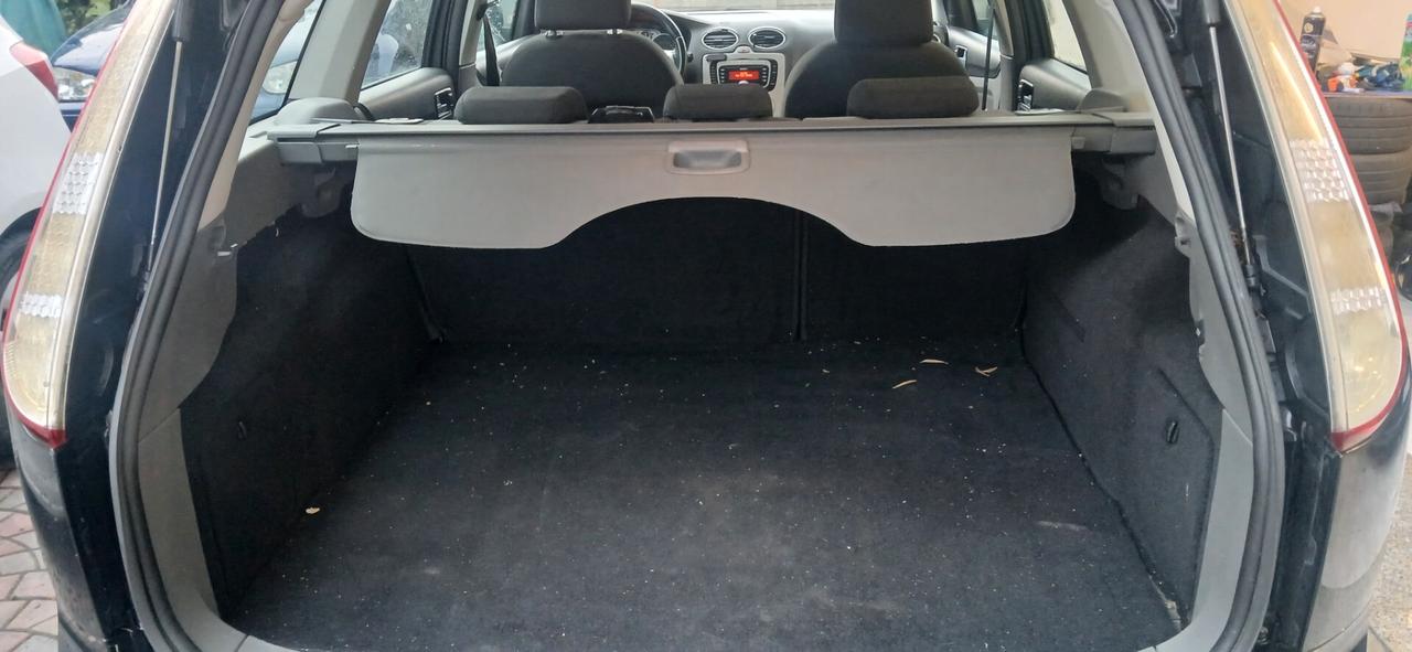 Ford Focus 1.6 GPL s.w.