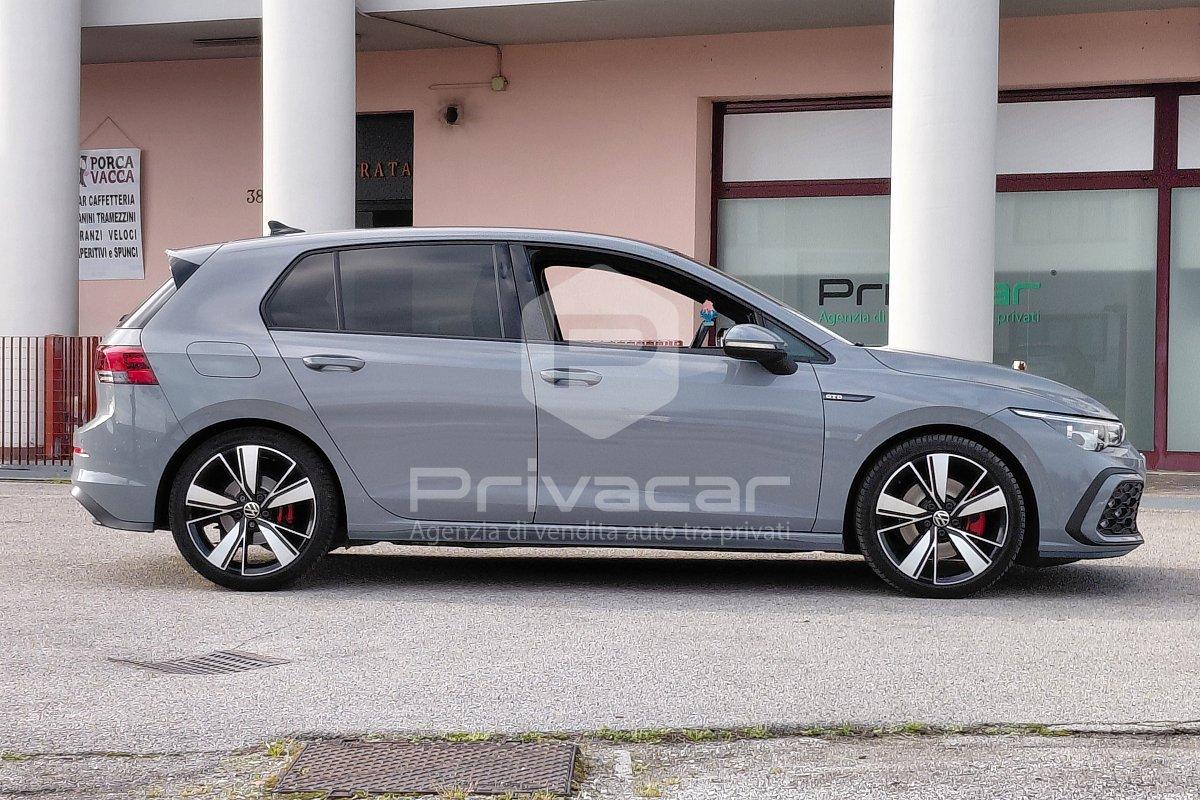 VOLKSWAGEN Golf 2.0 TDI DSG GTD
